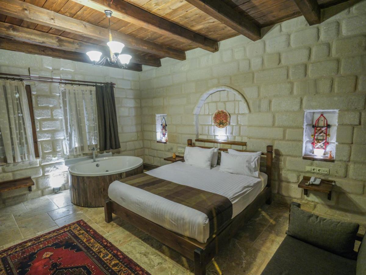 Zara Cave Hotel Goreme Exterior photo
